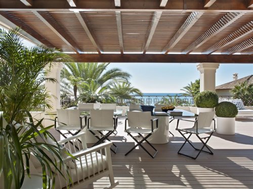 Houses		 > Duplex penthouse for sale in Los Monteros Playa, Marbella