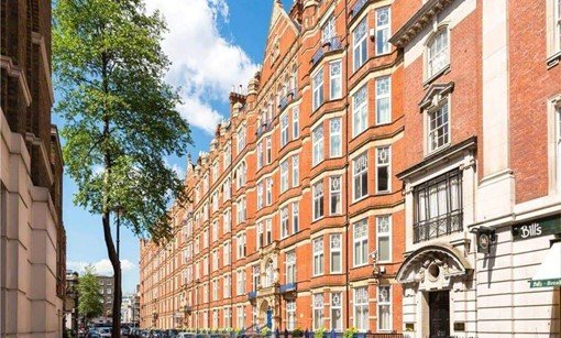 Apartments		 > 3 Bedroom Penthouse in Marylebone